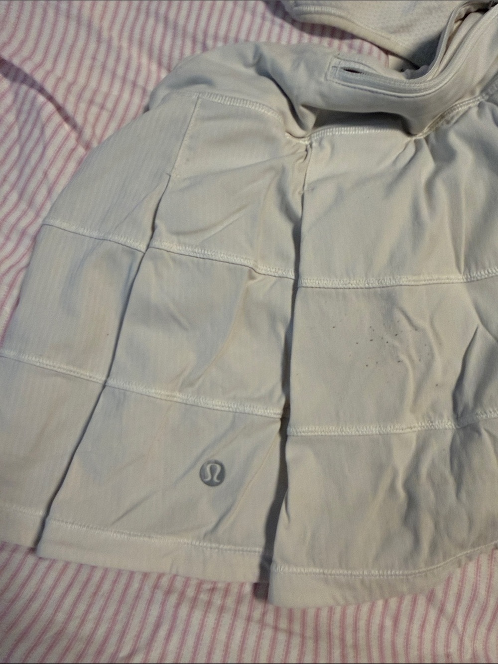 lululemon athletica Cream High-Neck Crop Tank - Picture 4 of 5